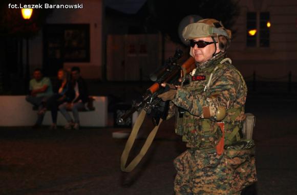 Kino pod fontanną otwarte i zombie na Królewskiej