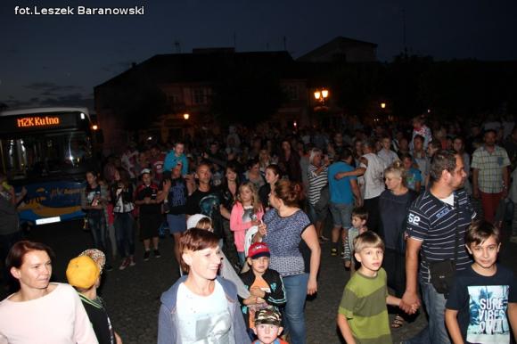 Kino pod fontanną otwarte i zombie na Królewskiej