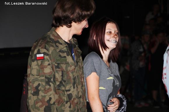 Kino pod fontanną otwarte i zombie na Królewskiej