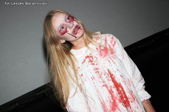 Kino pod fontanną otwarte i zombie na Królewskiej