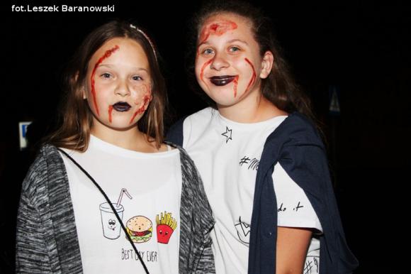 Kino pod fontanną otwarte i zombie na Królewskiej