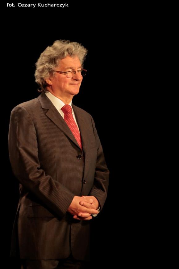 Najpiękniejsze pieśni w mistrzowskich głosach i palcach