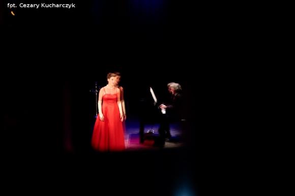 Najpiękniejsze pieśni w mistrzowskich głosach i palcach