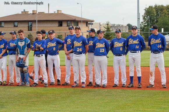 Piszek Cup rozpoczęty. Zapraszamy na mecze