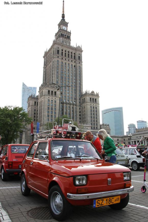 Wakacyjne wspomnienia: Na 13 Ogólnopolskim Zlocie Fiata 126P w Warszawie