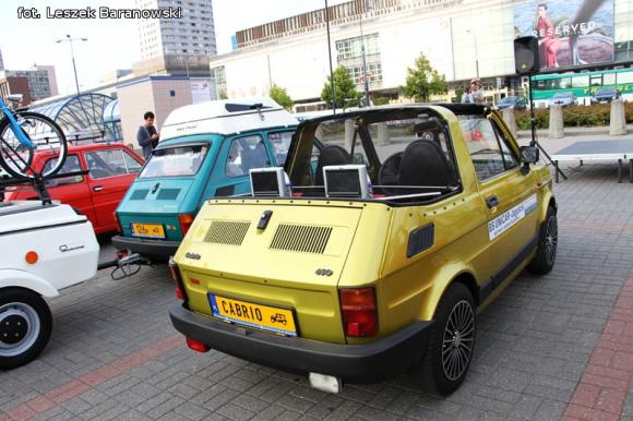 Wakacyjne wspomnienia: Na 13 Ogólnopolskim Zlocie Fiata 126P w Warszawie