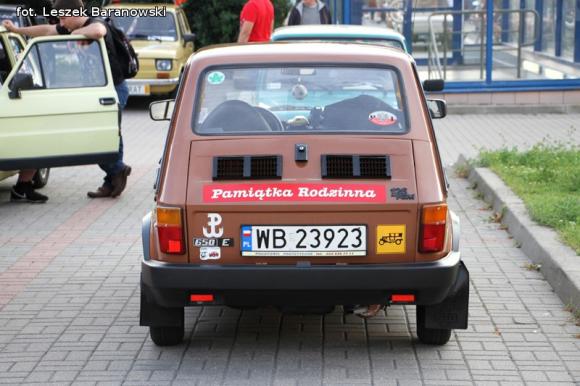 Wakacyjne wspomnienia: Na 13 Ogólnopolskim Zlocie Fiata 126P w Warszawie