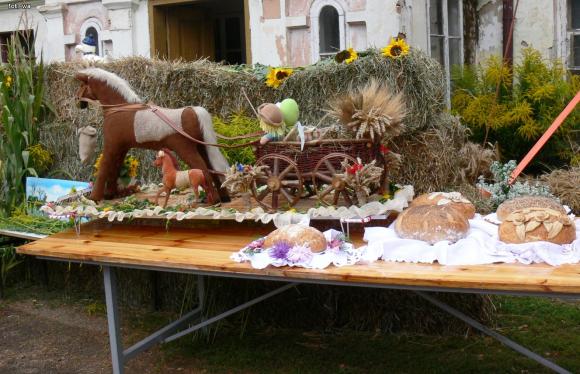 Deszczowe dożynki w Leszczynku