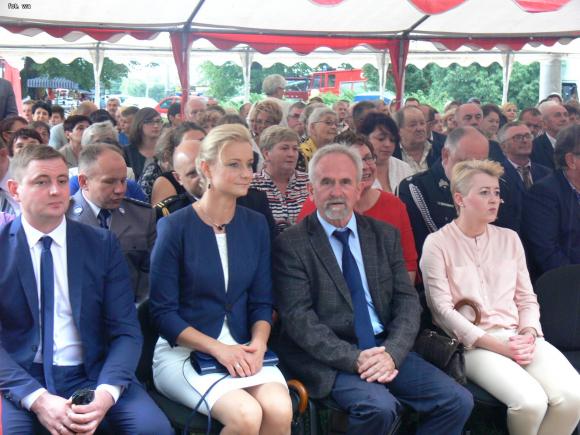 Deszczowe dożynki w Leszczynku