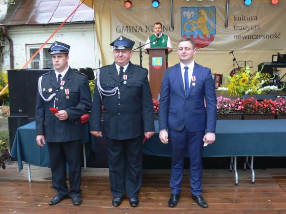 Deszczowe dożynki w Leszczynku