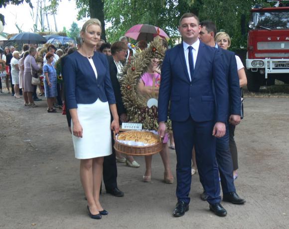 Deszczowe dożynki w Leszczynku