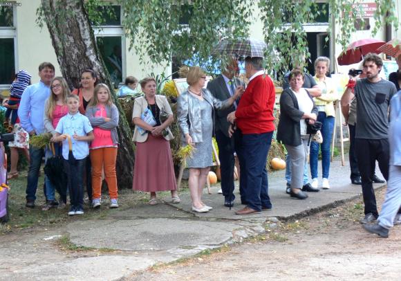 Deszczowe dożynki w Leszczynku