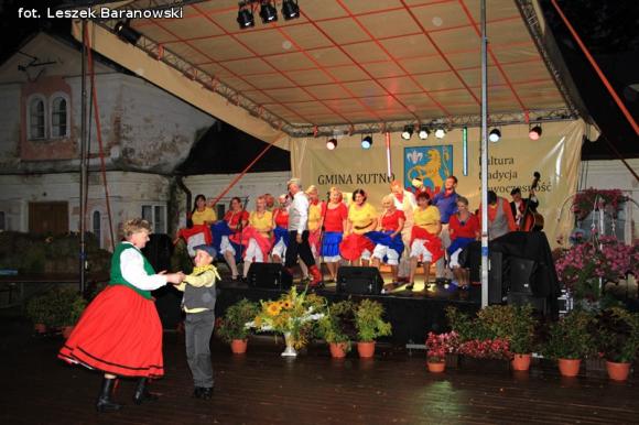 Dożynki wojewódzkie, a na nich nasze zespoły folklorystyczne