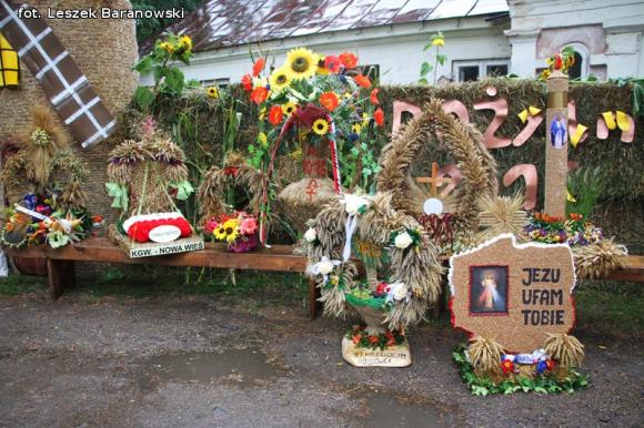 Dożynki wojewódzkie, a na nich nasze zespoły folklorystyczne