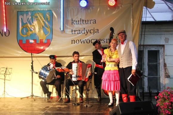 Dożynki wojewódzkie, a na nich nasze zespoły folklorystyczne