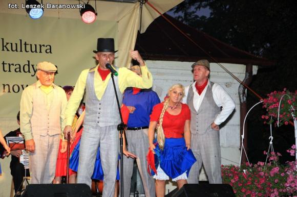 Dożynki wojewódzkie, a na nich nasze zespoły folklorystyczne