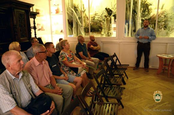 Spotkanie z autorem książki Walczący orzeł. Barwa i broń 1. Samodzielnej Brygady Spadochronowej 1941-1945