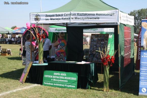 ZSCKR w Mieczysławowie na Wojewódzkich Dożynkach w Piątku