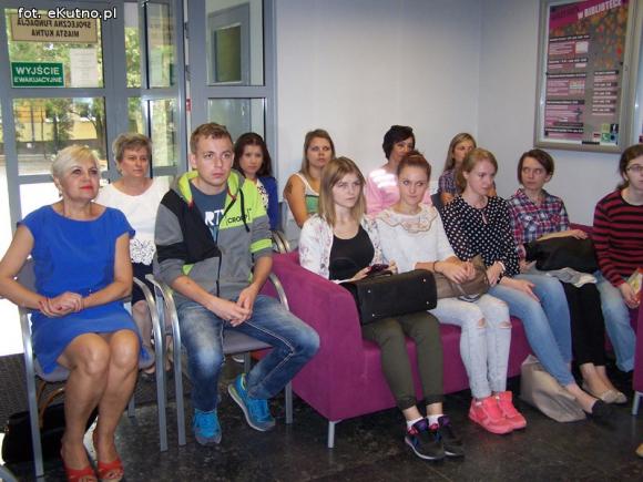 Ave Sienkiewicz! W bibliotece czytali o sile miłości i wiary