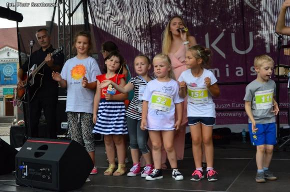 Kutnowska Za-Dyszka 2016 na mecie