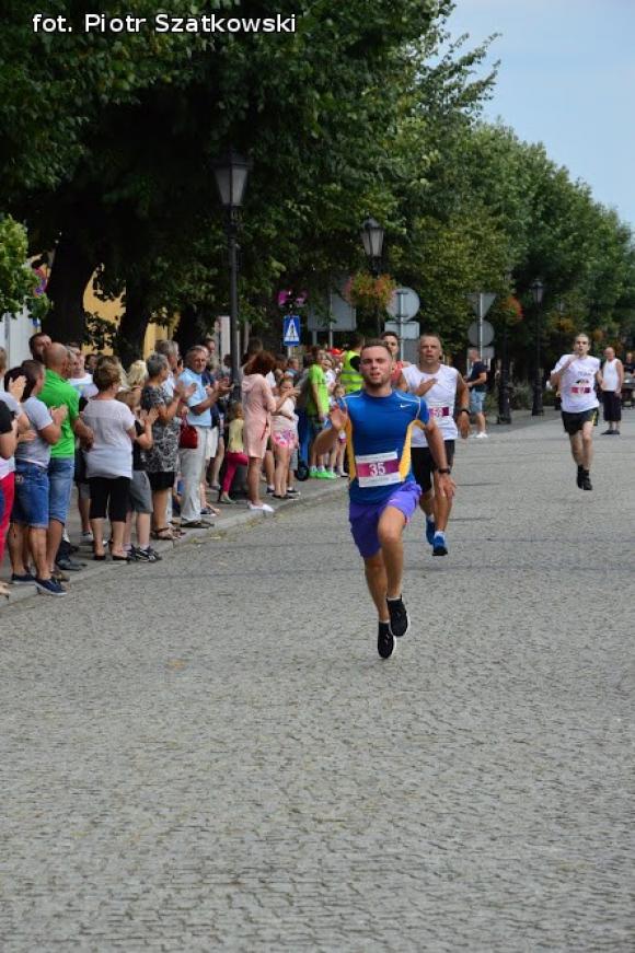 Kutnowska Za-Dyszka 2016 na mecie