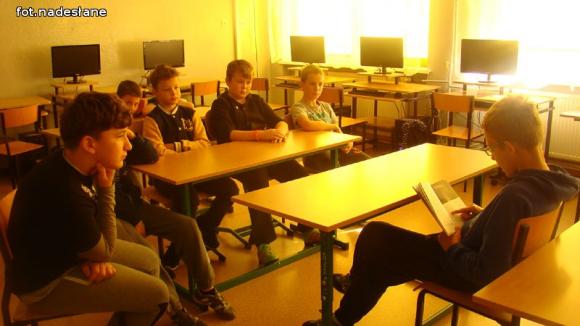 Trwa czytelnicza sztafeta. W 