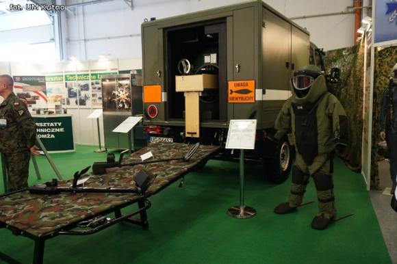 Kutnowskie firmy w XXIV Międzynarodowym Salonie Przemysłu Obronnego w Kielcach