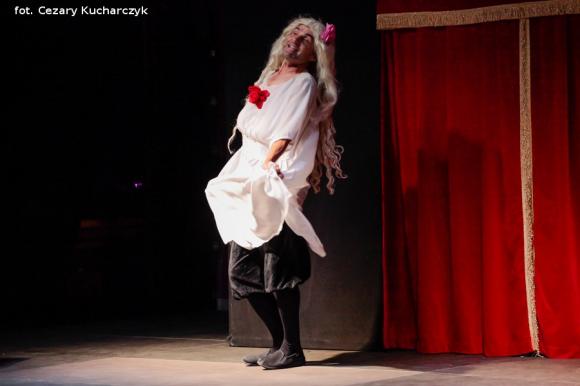 Różane święto w ogródku Pana Szekspira uroczyście otwarte