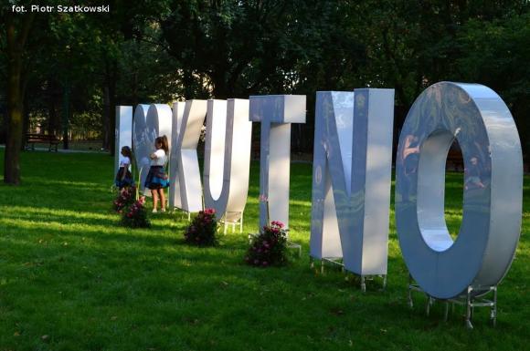 Pierwszy dzień Święta Róży okiem Piotra Szatkowskiego