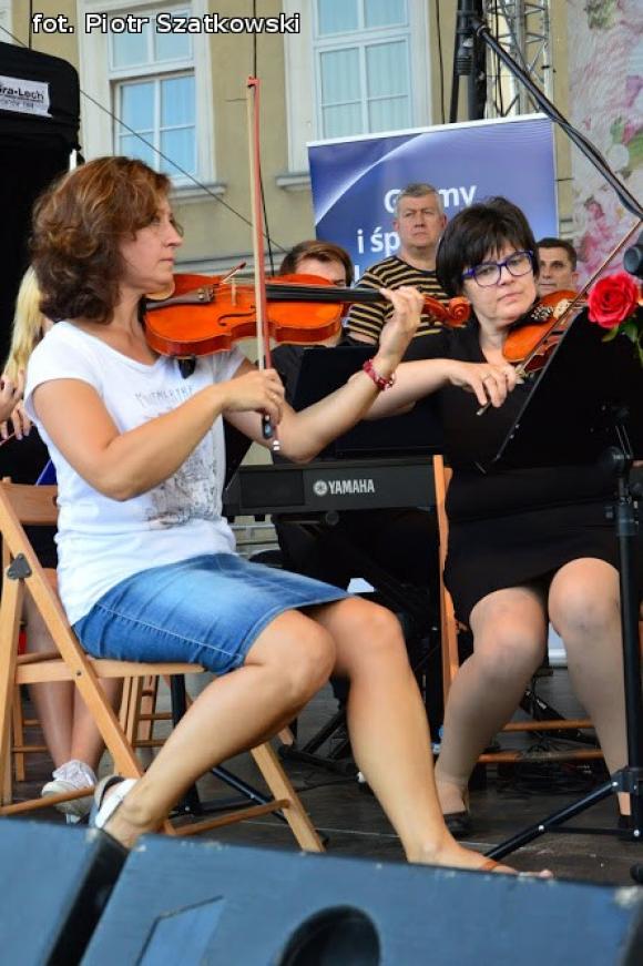 Pierwszy dzień Święta Róży okiem Piotra Szatkowskiego