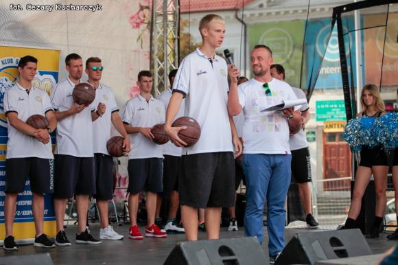 Polfarmex Kutno na Święcie Róży. Spotykamy się w piątek w 