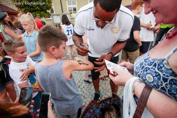 Polfarmex Kutno na Święcie Róży. Spotykamy się w piątek w 