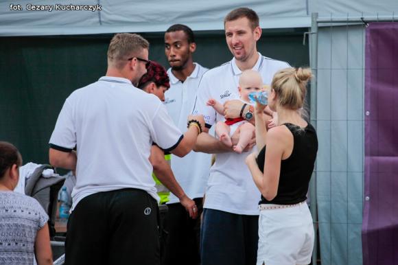 Polfarmex Kutno na Święcie Róży. Spotykamy się w piątek w 