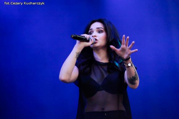 Ewelina Lisowska na początek koncertów nad Ochnią