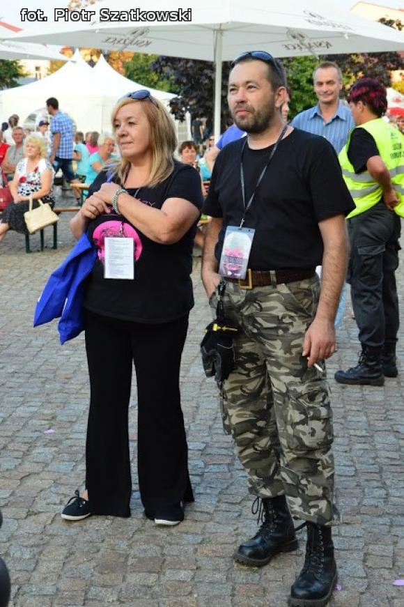 Laureaci Kwietnika, mistrz szybownik, baśniowe obrazy, zabawa w lunaparku. Co widział Piotr podczas drugiego dnia Święta Róży?