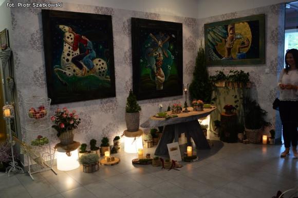 Laureaci Kwietnika, mistrz szybownik, baśniowe obrazy, zabawa w lunaparku. Co widział Piotr podczas drugiego dnia Święta Róży?