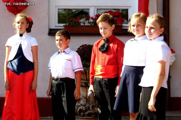 Czas to najlepsza cenzura, a cierpliwość najdoskonalszy nauczyciel. 80-lat Szkoły Podstawowej w Szewcach Nadolnych