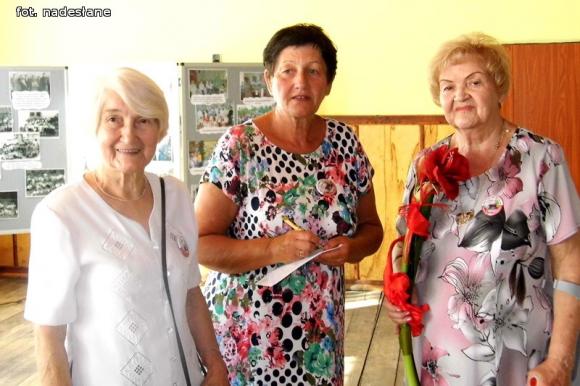 Czas to najlepsza cenzura, a cierpliwość najdoskonalszy nauczyciel. 80-lat Szkoły Podstawowej w Szewcach Nadolnych