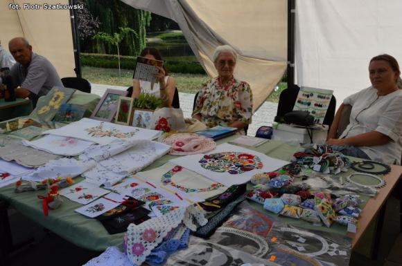 Finalista Masterchef gotuje dla mieszkańców, pokaz fitnessu i nasze portrety. Trzeci dzień na Święcie Róży