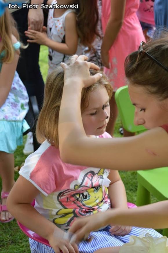 Finalista Masterchef gotuje dla mieszkańców, pokaz fitnessu i nasze portrety. Trzeci dzień na Święcie Róży