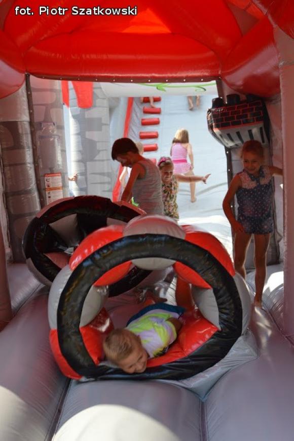 Finalista Masterchef gotuje dla mieszkańców, pokaz fitnessu i nasze portrety. Trzeci dzień na Święcie Róży