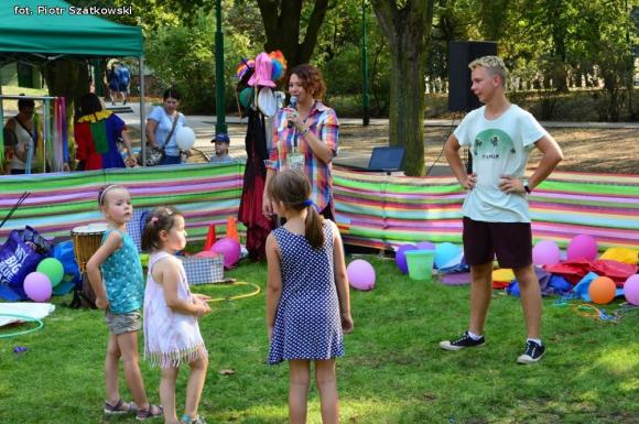 Finalista Masterchef gotuje dla mieszkańców, pokaz fitnessu i nasze portrety. Trzeci dzień na Święcie Róży