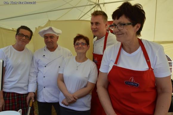 Finalista Masterchef gotuje dla mieszkańców, pokaz fitnessu i nasze portrety. Trzeci dzień na Święcie Róży