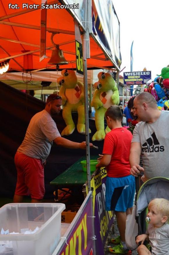 Finalista Masterchef gotuje dla mieszkańców, pokaz fitnessu i nasze portrety. Trzeci dzień na Święcie Róży