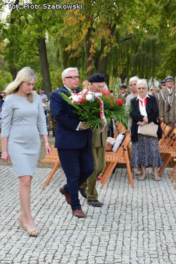 Za krew i honor naszych braci. 77. rocznica Bitwy nad Bzurą
