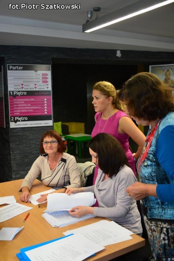 Dostali różane tabliczki na dom