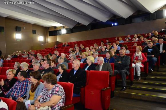 Dostali różane tabliczki na dom