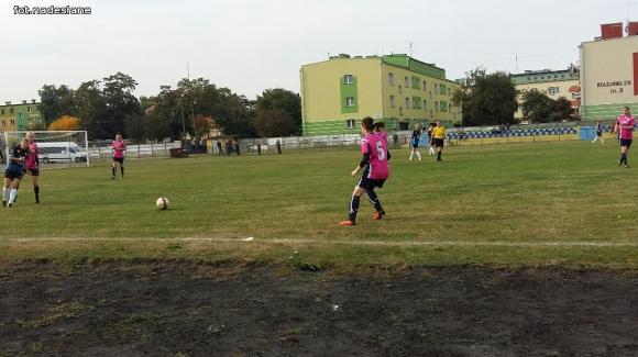 Róża Kutno gromi Krośniewniakę