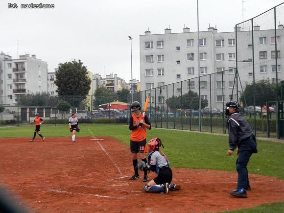 Dziewczyny z Kutna z wicemistrzostwem Polski Juniorek w softballu