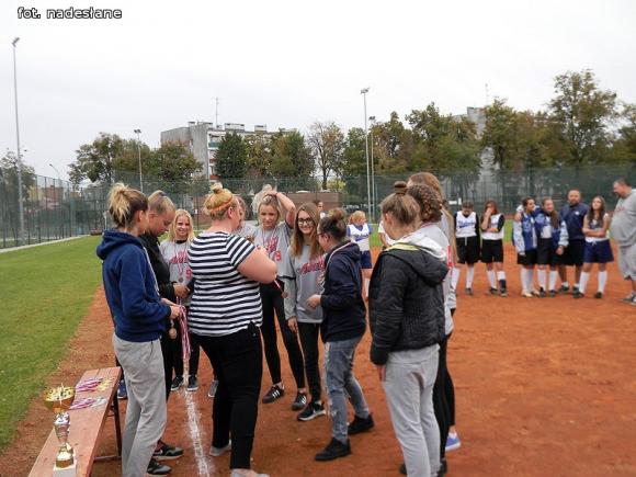 Dziewczyny z Kutna z wicemistrzostwem Polski Juniorek w softballu